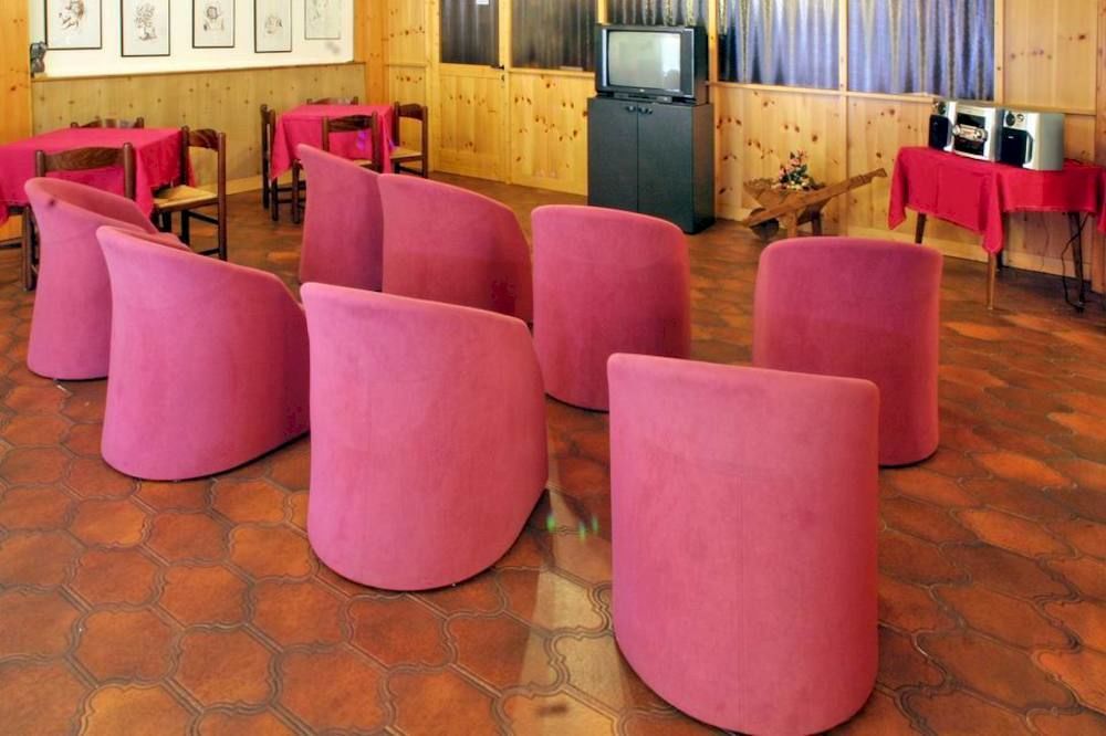 Albergo Il Castellino Boario Terme Kültér fotó
